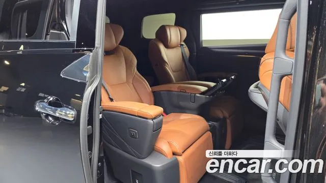 Toyota Alphard 2025 thumb 11