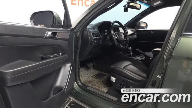 KGM Rexton Sports 2022 thumb 3