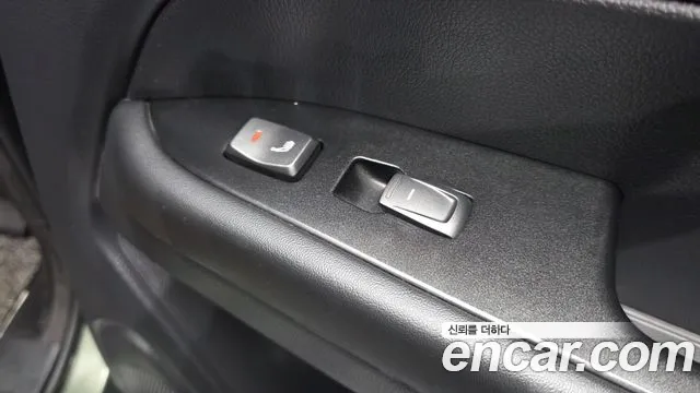 KGM Rexton Sports 2022 thumb 12