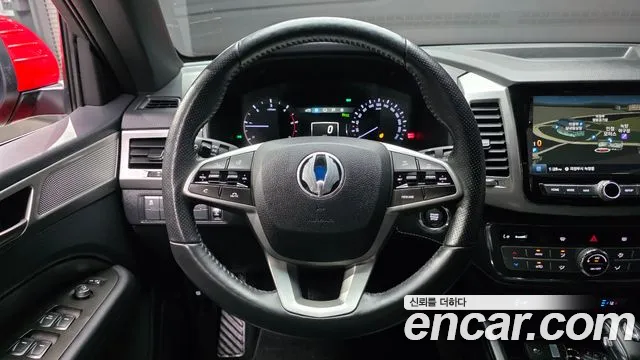 KGM Rexton 2019 thumb 4