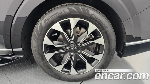 Kia Carnival 2021 thumb 7