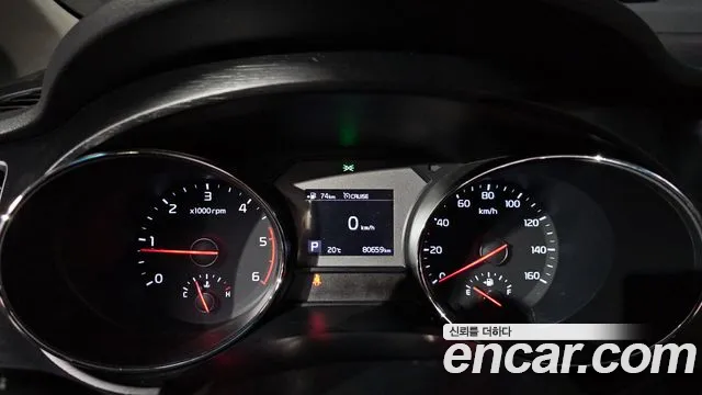 Kia Carnival 2018 thumb 10