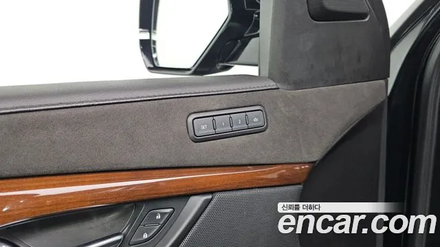 Cadillac Escalade 2020 thumb 6
