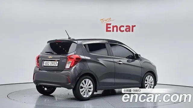 Chevrolet Spark 2016 thumb 2