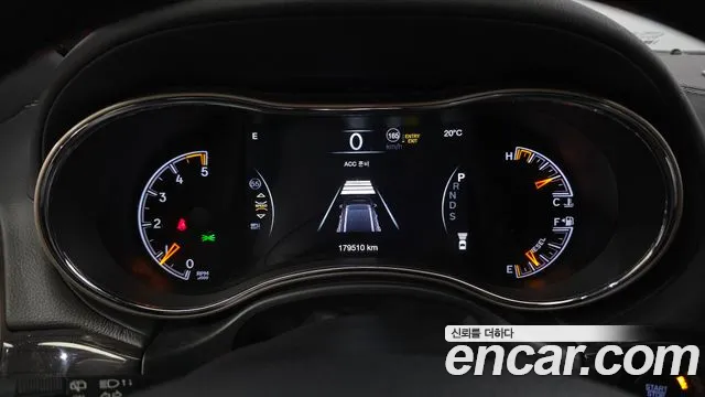 Jeep Grand Cherokee 2014 thumb 12