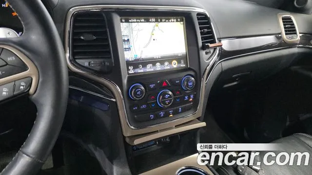 Jeep Grand Cherokee 2014 thumb 10