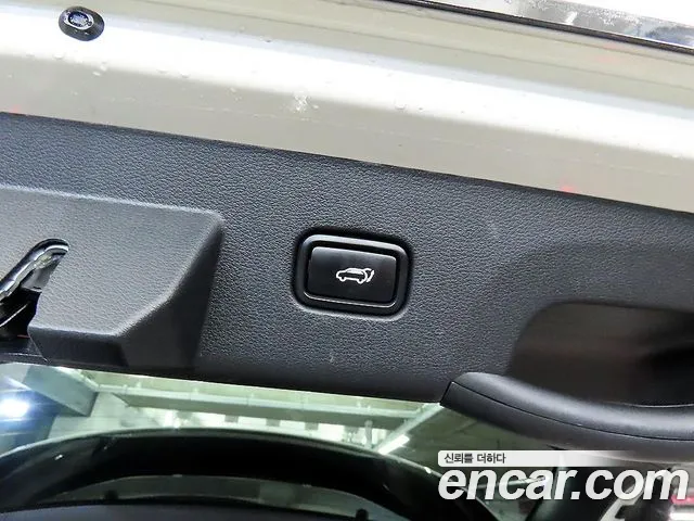 Kia 5 2023 thumb 6