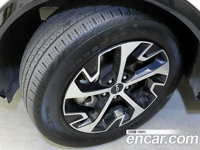 Kia 5 2023 thumb 2
