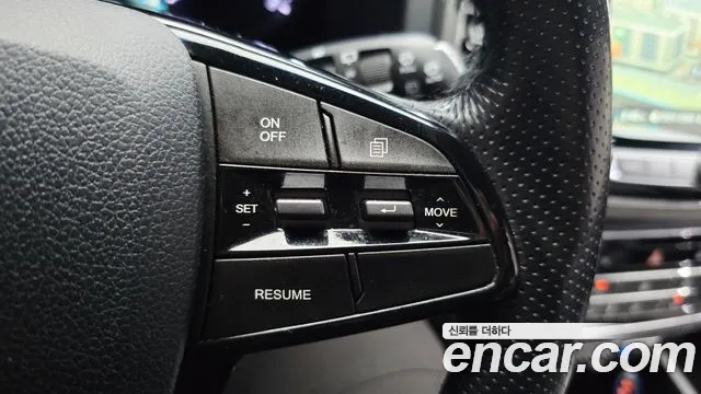KGM Rexton 2018 thumb 8
