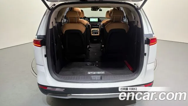 Kia Carnival 2022 thumb 2