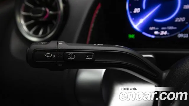 Mercedes-Benz EQB 2024 thumb 11