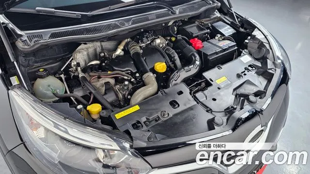 Renault QM3 2015 thumb 2
