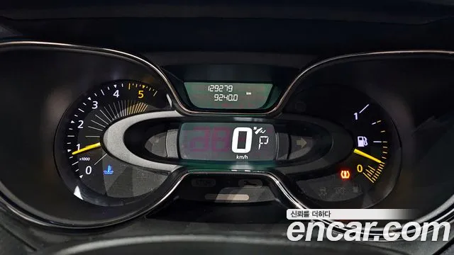 Renault QM3 2015 thumb 5