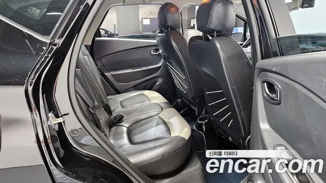 Renault QM3 2015 thumb 8