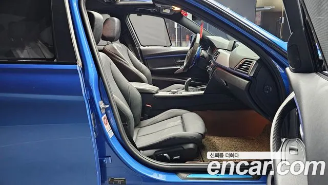 BMW 3 серии 2017 thumb 5