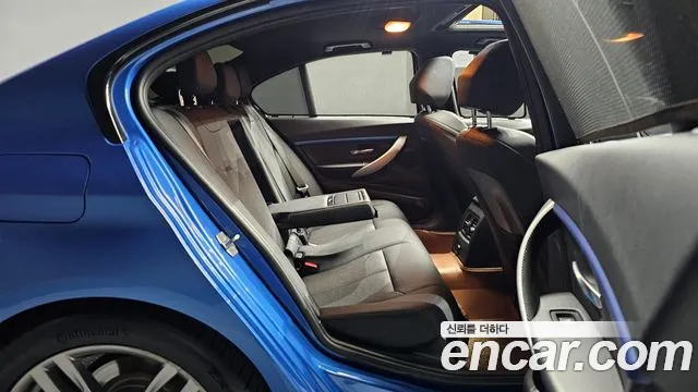 BMW 3 серии 2017 thumb 10