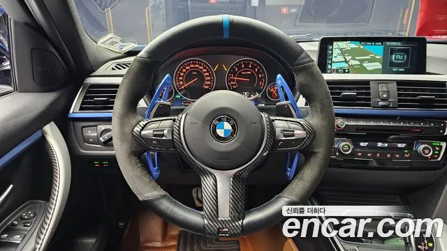BMW 3 серии 2017 thumb 4