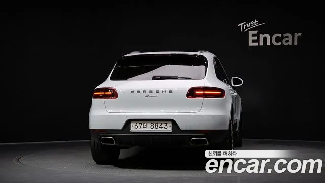 Porsche Macan 2018 thumb 7