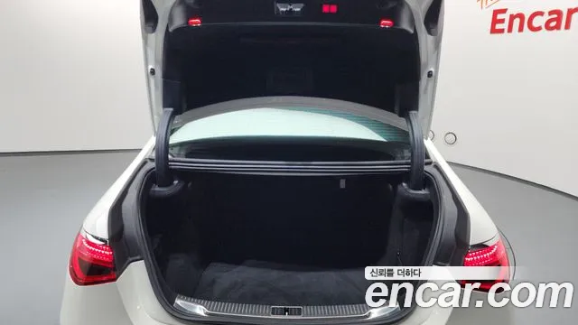 Mercedes-Benz S-Class 2021 thumb 5
