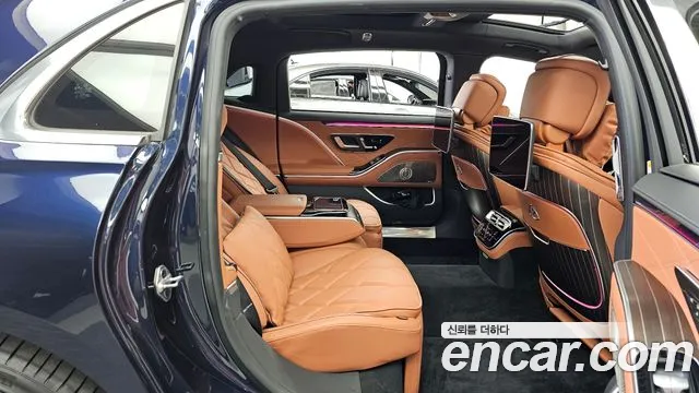 Mercedes-Benz S-Class 2022 thumb 5