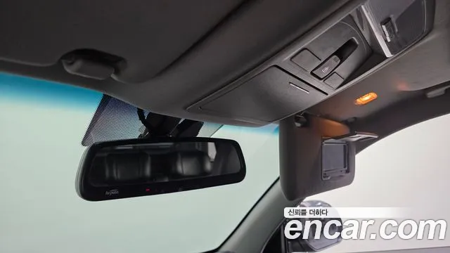 KGM Rexton 2018 thumb 2
