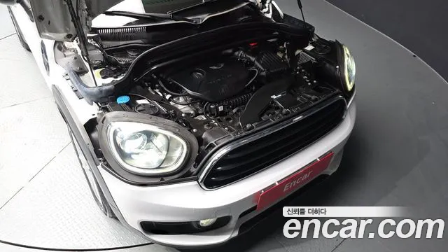 Mini Cooper Countryman 2018 thumb 4