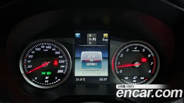 Mercedes-Benz C-Class 2015 thumb 2