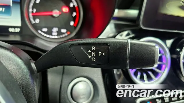Mercedes-Benz C-Class 2015 thumb 7