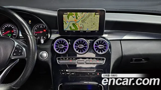 Mercedes-Benz C-Class 2015 thumb 8