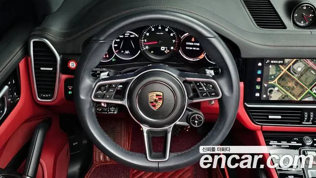 Porsche Cayenne 2023 thumb 5