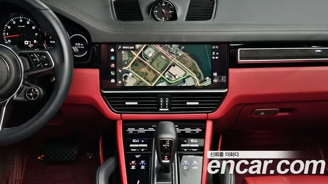 Porsche Cayenne 2023 thumb 6