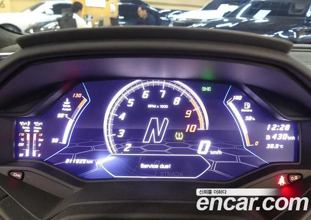 Lamborghini Huracan 2022 thumb 10