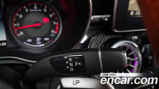 Mercedes-Benz GLC 2019 thumb 3