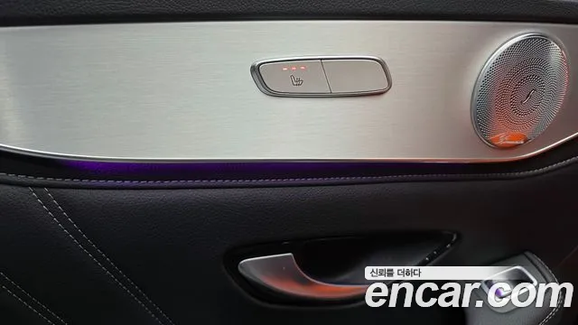 Mercedes-Benz GLC 2019 thumb 5