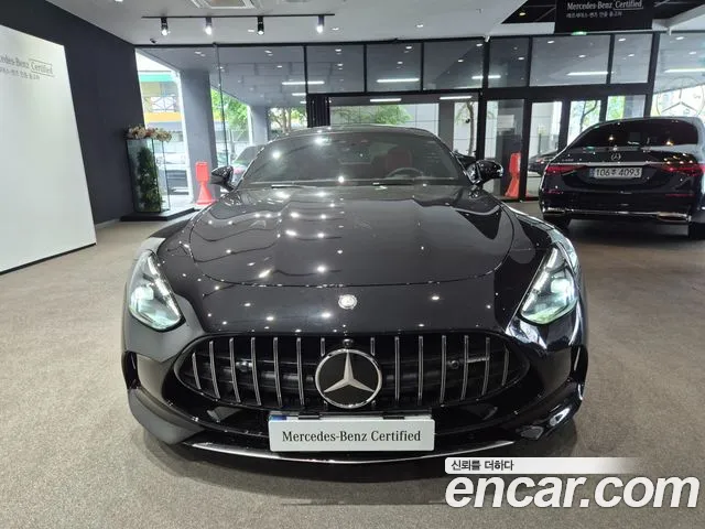 Mercedes-Benz AMG GT 2025 thumb 6