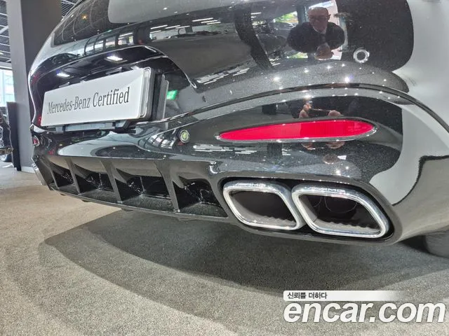 Mercedes-Benz AMG GT 2025 thumb 11