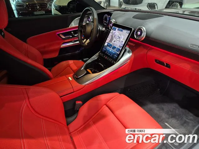 Mercedes-Benz AMG GT 2025 thumb 9