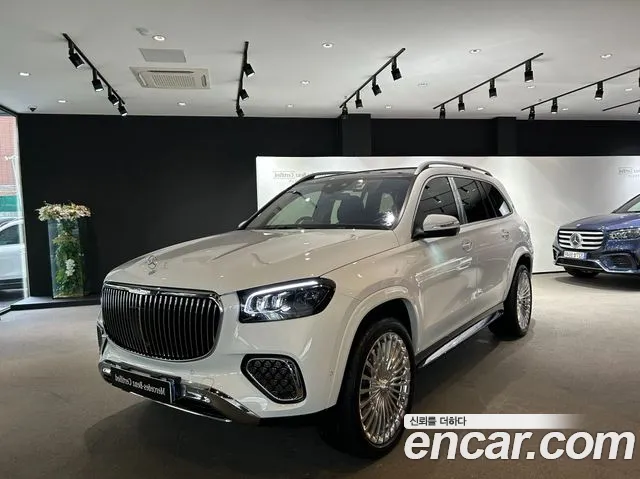 Mercedes-Benz GLS 2025 thumb 6