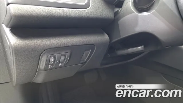 Renault SM6 2017 thumb 6