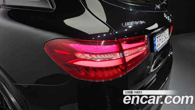 Mercedes-Benz GLC 2018 thumb 6