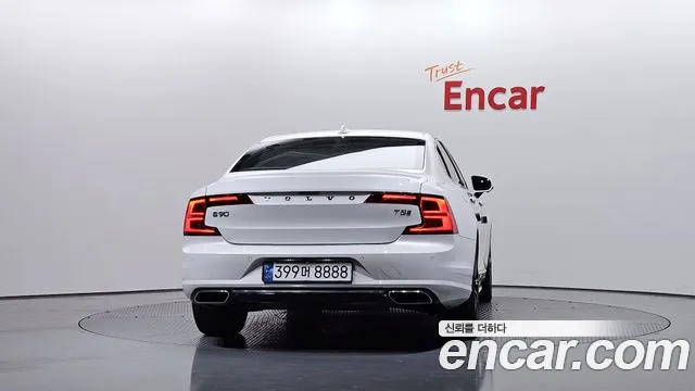 Volvo S90 2019 thumb 2