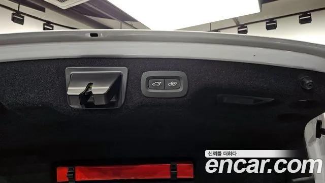 Volvo S90 2019 thumb 10