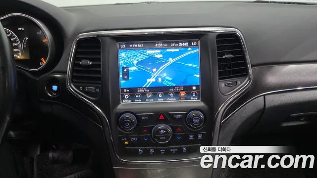 Jeep Grand Cherokee 2018 thumb 6
