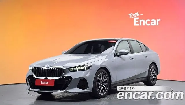 BMW 5 серии 2025 thumb 9