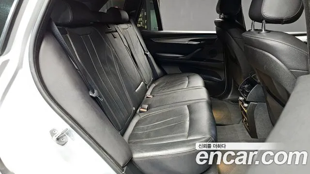 BMW X5 2018 thumb 2