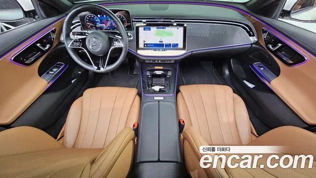 Mercedes-Benz E-Class 2024 thumb 11