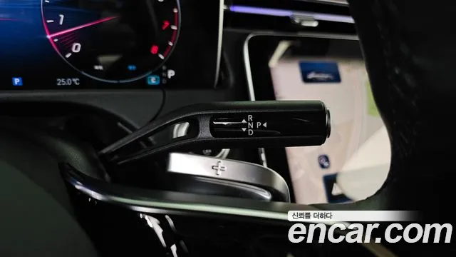 Mercedes-Benz E-Class 2024 thumb 7