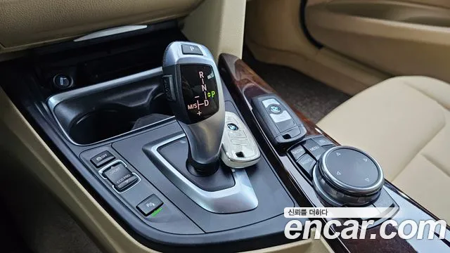 BMW 3 серии 2015 thumb 6