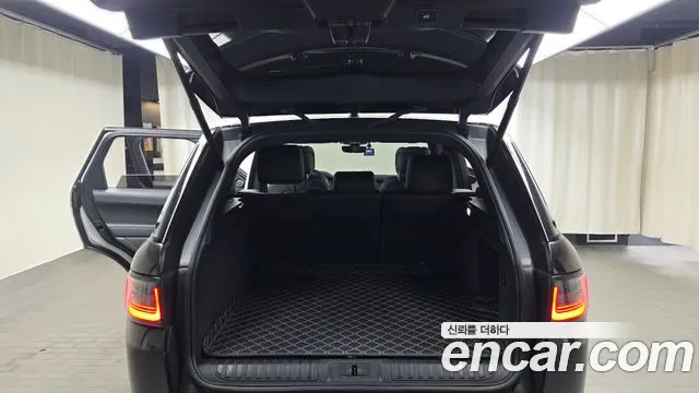 Land Rover Range Rover Sport 2019 thumb 2