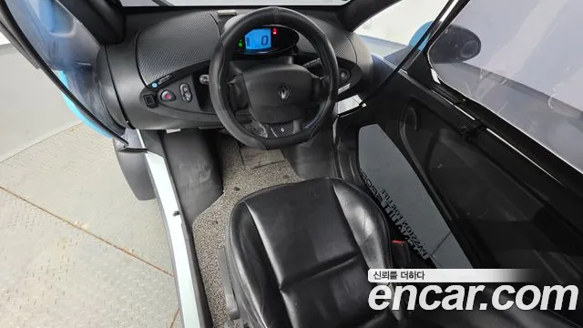 Renault Twizy 2017 thumb 2
